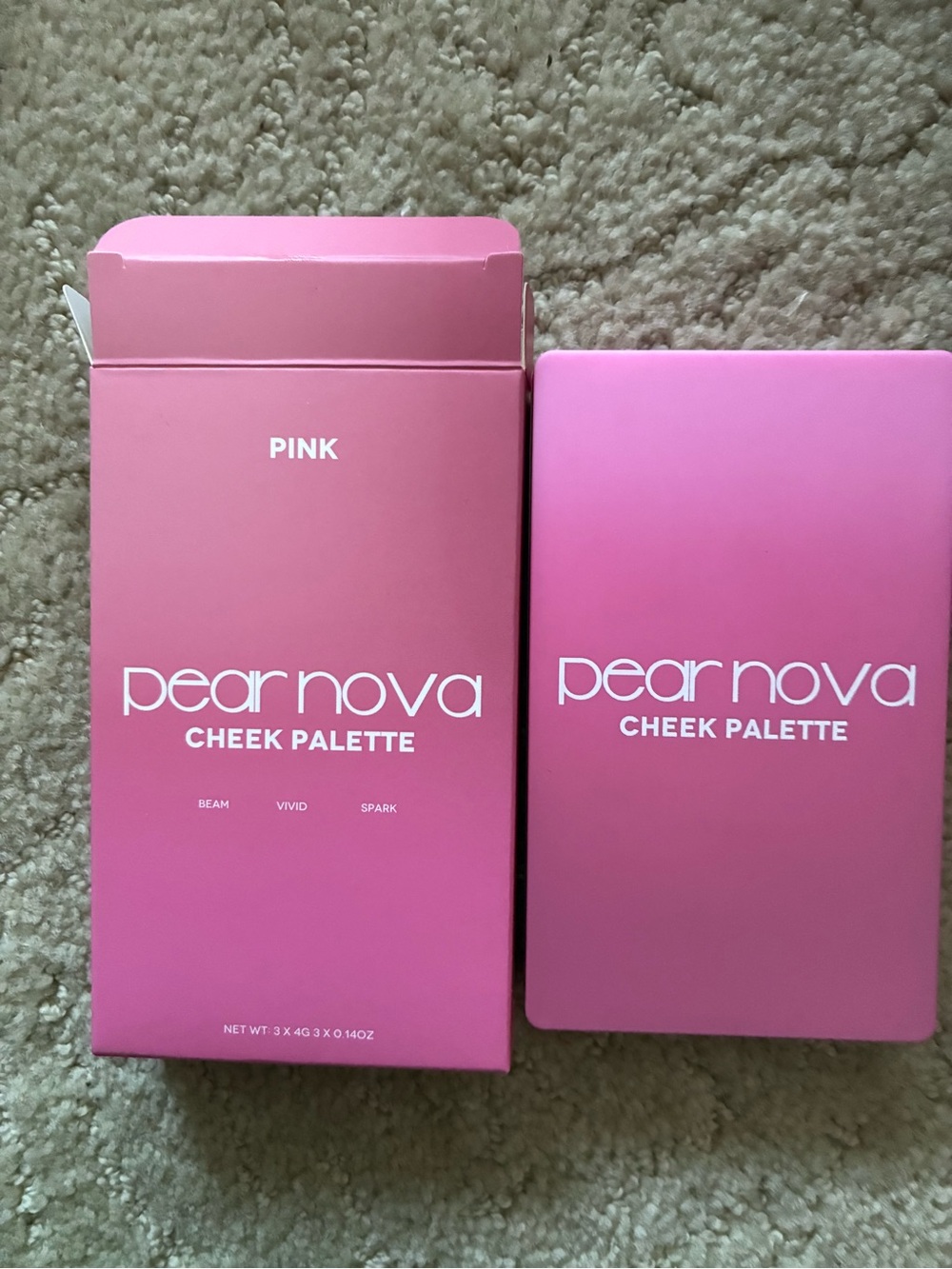 Pear Nova Cheek Palette in Pink